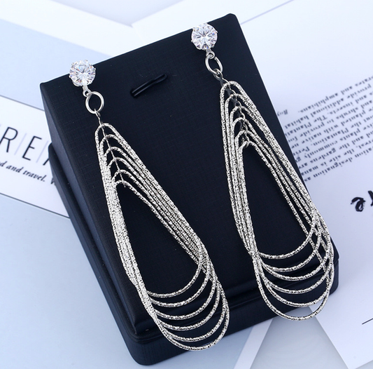 Dazzle the Night Away Long Earrings