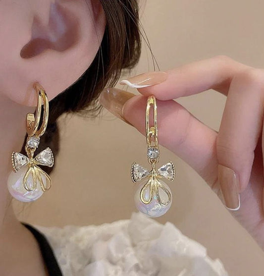 Take a Bow Pearl Earrings