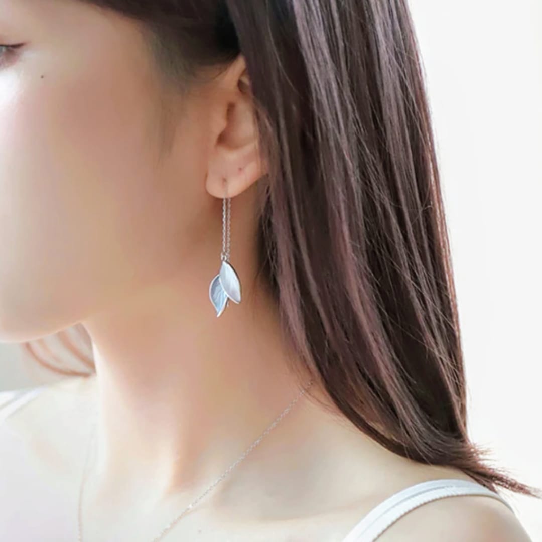 Leaf me alone Earrings