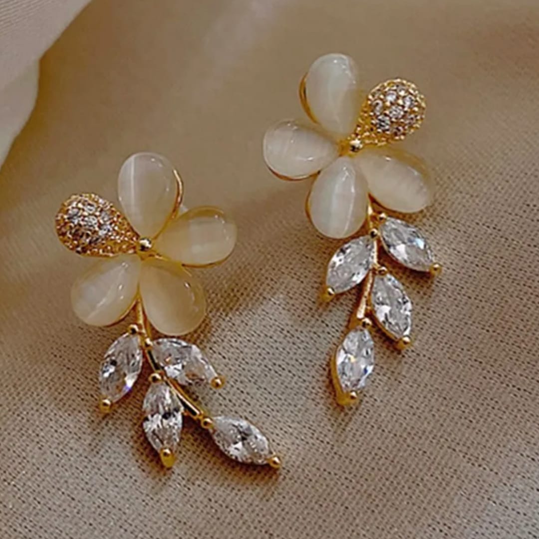 Adore You Daisy Crystal Earrings