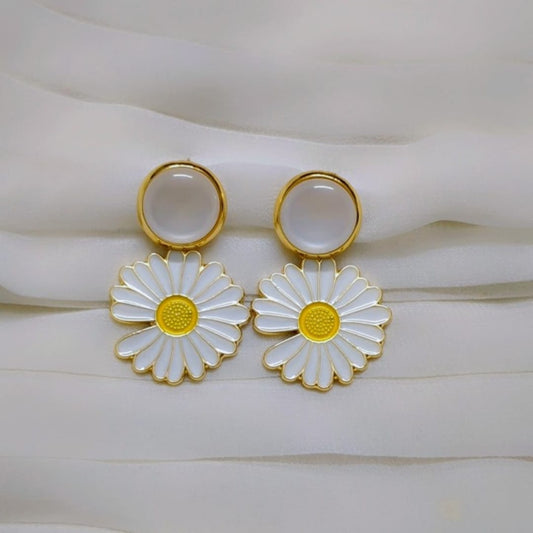 As Fresh as Daisy Earrings